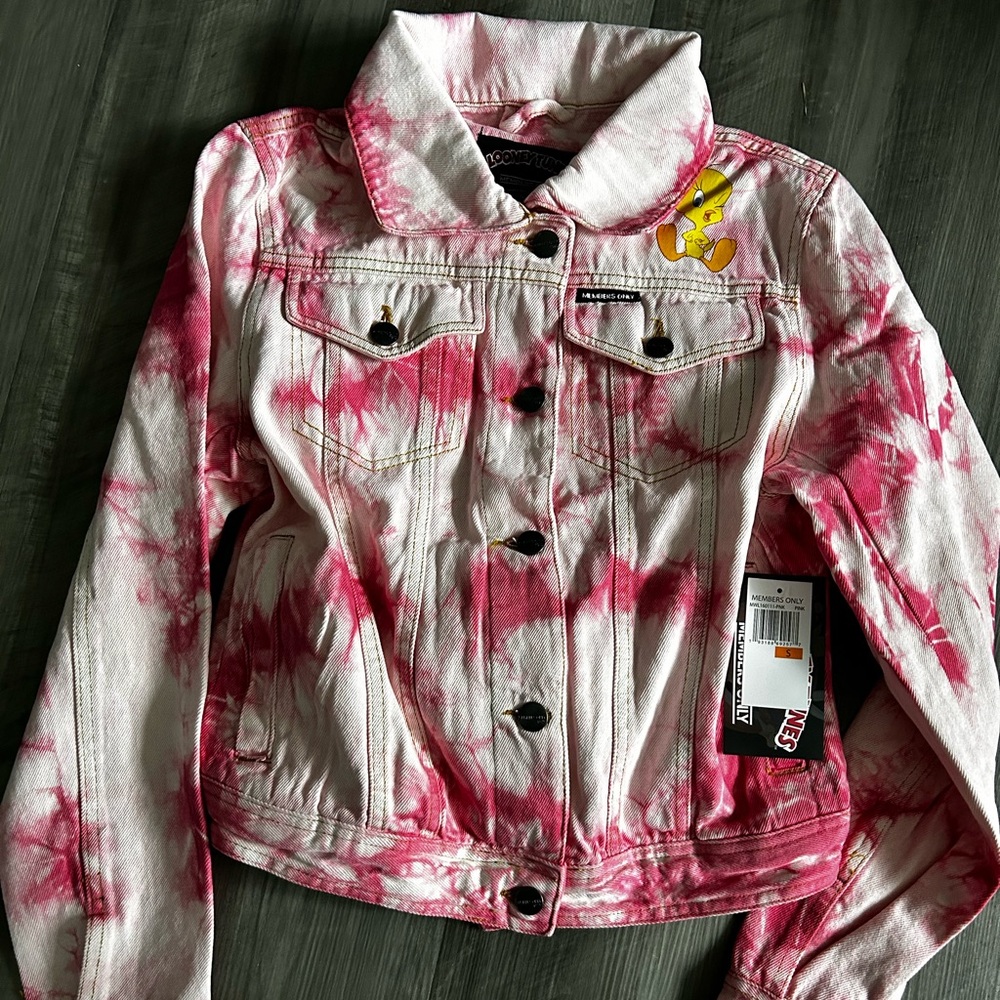 Stylish Pink and White Tie-Dye Jean Jacket